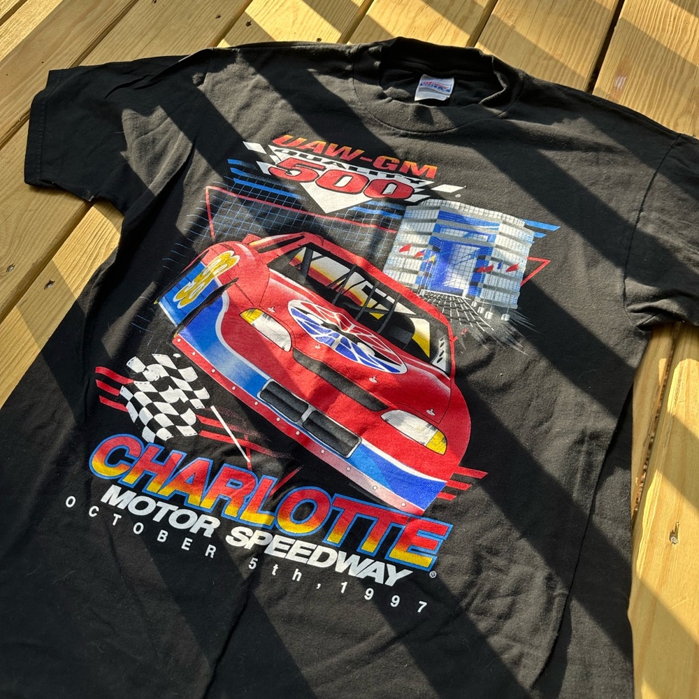 1997 vintage Charlotte speedway Nascar graphic Tshirt